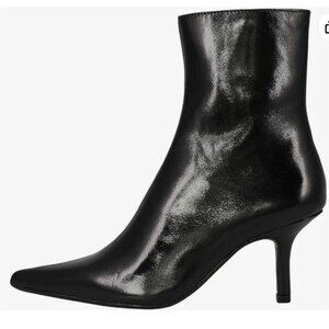 NWT Steve Madden Alston Bootie, Black Size 8.5